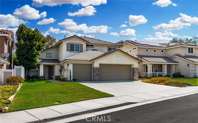 13915 Ten Gallon Circle, Corona, CA 92883