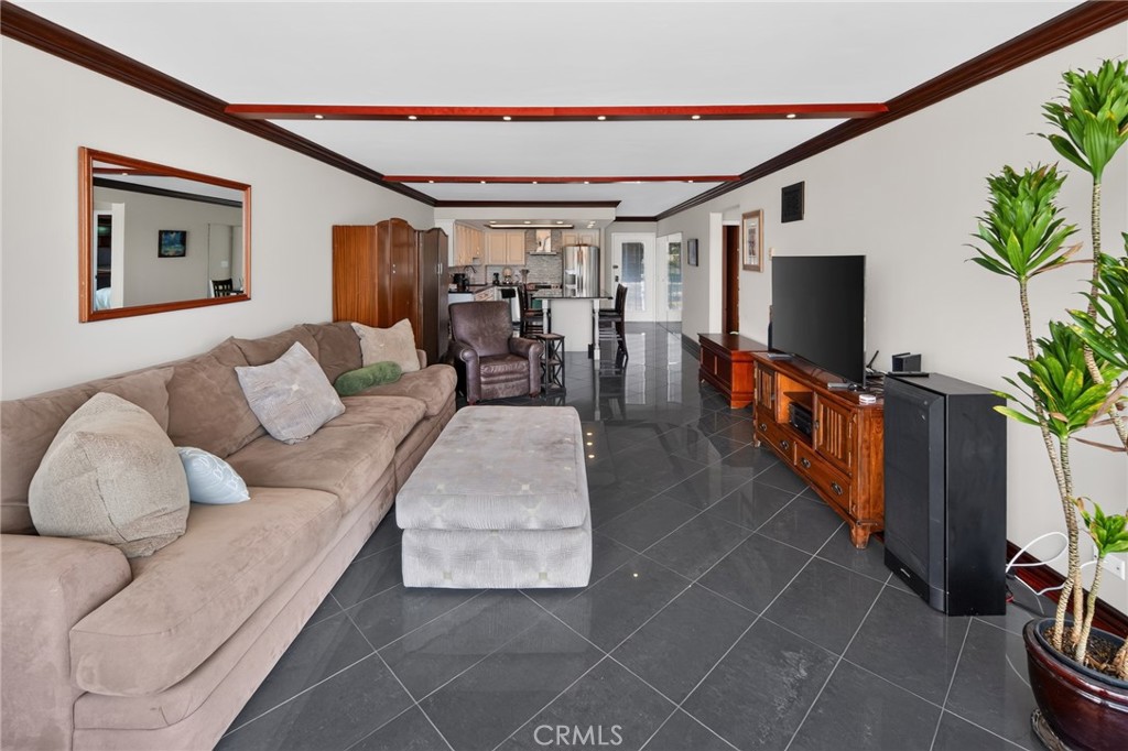 4944 Cass Street - photo 13