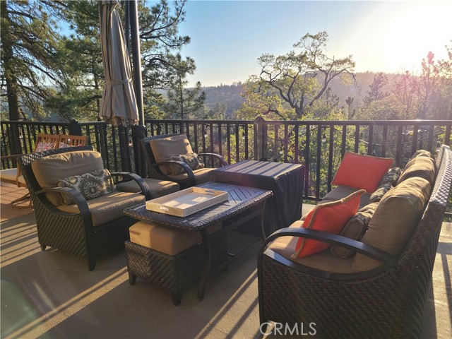 Detail Gallery Image 24 of 29 For 28662 Zion Dr, Lake Arrowhead,  CA 92352 - 3 Beds | 2 Baths