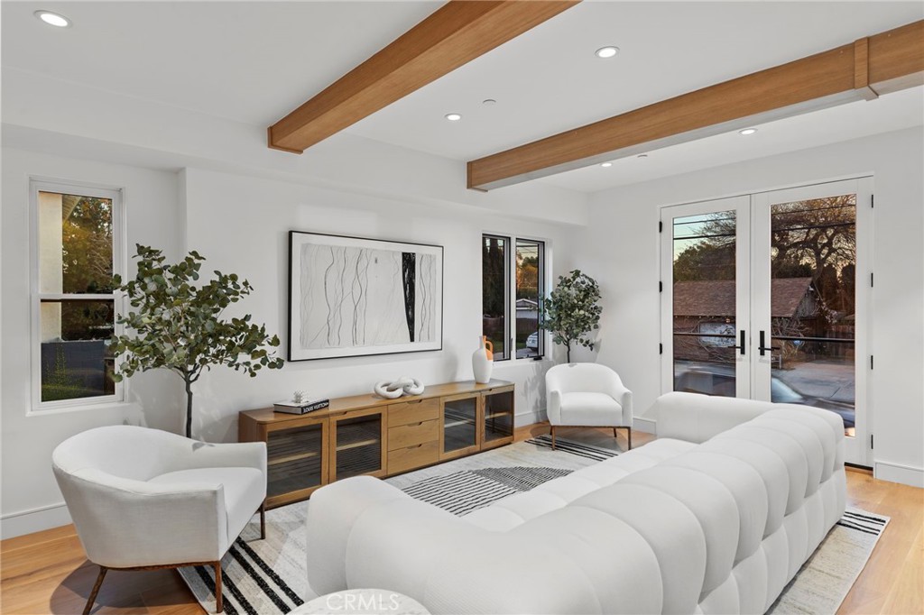 Eccf97d9 7745 4219 9a06 9835f43262ef