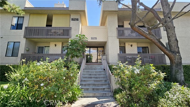 Detail Gallery Image 31 of 38 For 15215 Magnolia Bld, Sherman Oaks,  CA 91403 - 2 Beds | 2 Baths