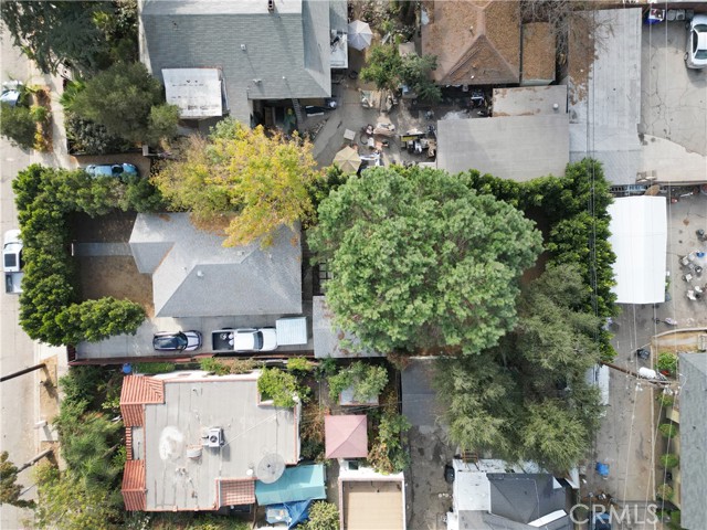 1355 N Gordon Street, Pomona CA: https://media.crmls.org/medias/ecd27ec5-ead4-4559-b7b2-aef32d9b8da1.jpg