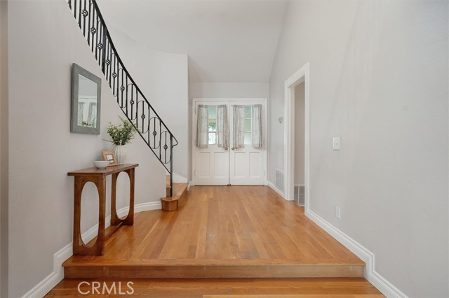 Detail Gallery Image 20 of 36 For 25492 via Dalia, Valencia,  CA 91355 - 5 Beds | 3 Baths