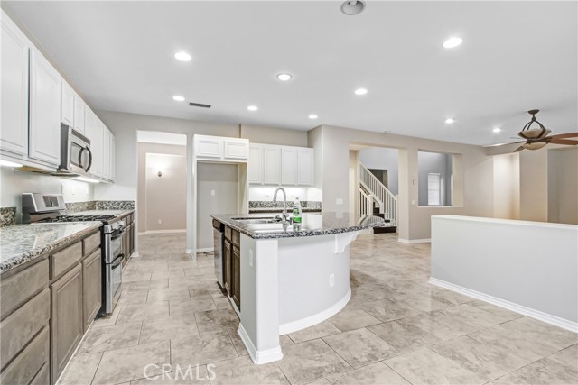 Image 8 of 44 For 32373 Whispering Willow Drive