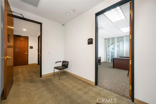 Image 17 of 20 For 2999 Westminster Boulevard