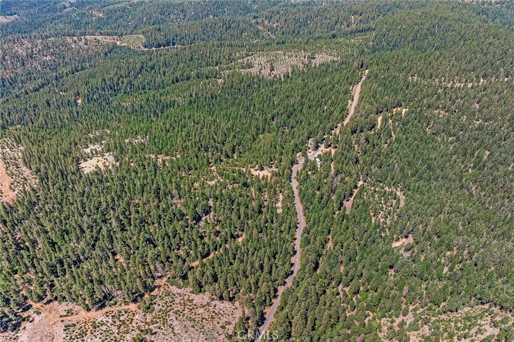https://media.crmls.org/medias/ecd3e5c5-81a9-4a1a-9009-3e31e236bf77.jpg?preset=X-Large