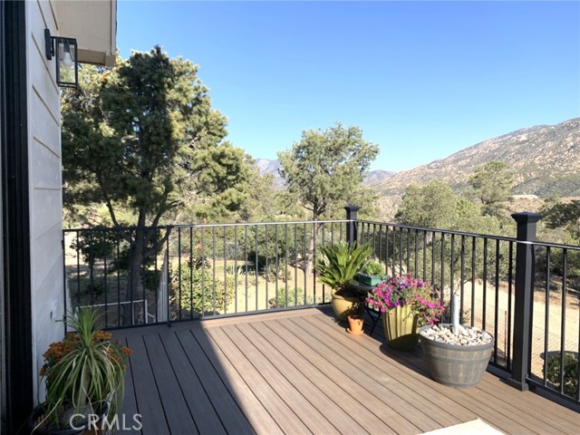 Detail Gallery Image 3 of 33 For 70020 Pines to Palms, Mountain Center,  CA 92561 - 2 Beds | 1 Baths
