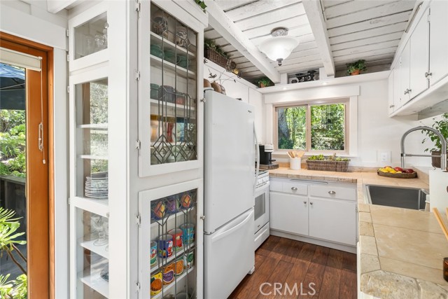 Detail Gallery Image 15 of 38 For 1359 Berwick Dr, Cambria,  CA 93428 - 2 Beds | 1 Baths
