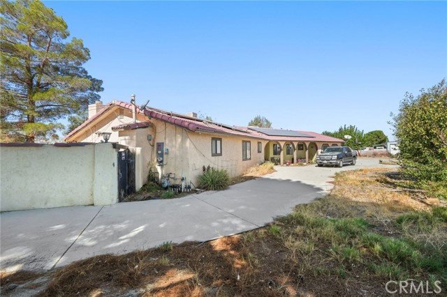 Detail Gallery Image 10 of 67 For 9555 E Avenue T14, Littlerock,  CA 93543 - 4 Beds | 3 Baths