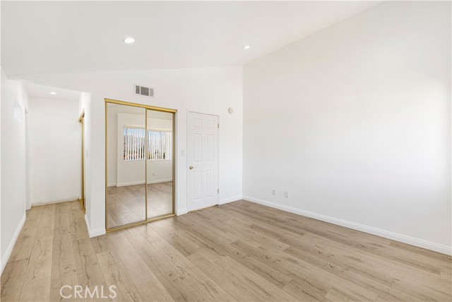 Detail Gallery Image 24 of 24 For 1132 Elm Ave #215,  Glendale,  CA 91201 - 2 Beds | 2/1 Baths