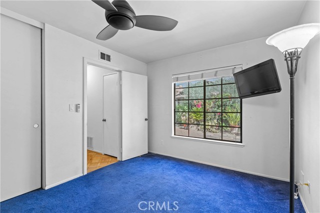 Detail Gallery Image 11 of 23 For 26013 Palomita Drive, Valencia,  CA 91355 - 2 Beds | 2 Baths