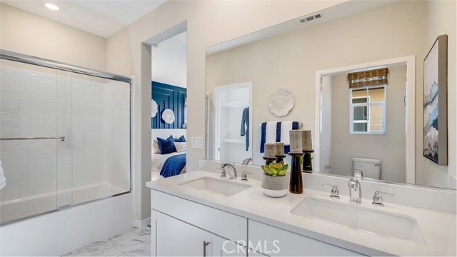 Detail Gallery Image 11 of 24 For 4511 S Patterson Paseo, Ontario,  CA 91762 - 4 Beds | 2/1 Baths