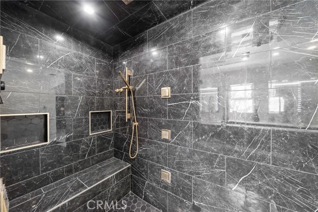 Detail Gallery Image 31 of 61 For 20191 Imperial Cove Ln, Huntington Beach,  CA 92646 - 3 Beds | 3 Baths