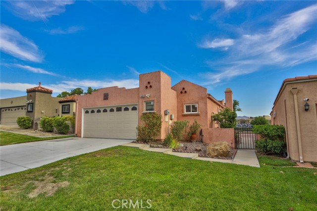 Detail Gallery Image 1 of 57 For 1822 Carrera Dr, San Jacinto,  CA 92583 - 3 Beds | 2 Baths