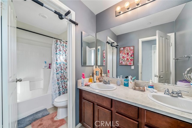 Detail Gallery Image 21 of 46 For 3681 Bilberry, San Bernardino,  CA 92407 - 4 Beds | 3 Baths