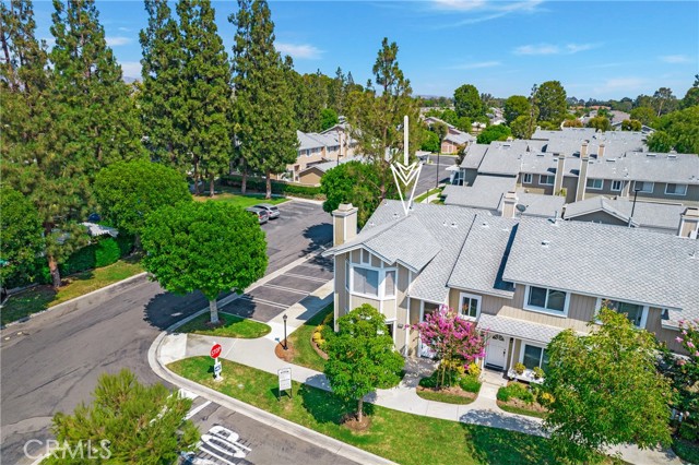 Detail Gallery Image 5 of 33 For 120 Monroe #225,  Irvine,  CA 92620 - 3 Beds | 2/1 Baths