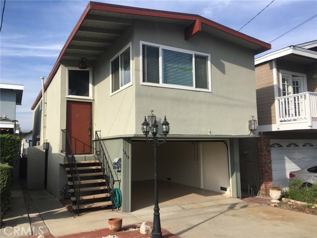 1215 20th Street, Hermosa Beach, California 90254, 4 Bedrooms Bedrooms, ,2 BathroomsBathrooms,Residential,Sold,20th,TR19013511