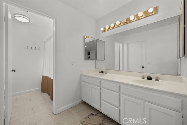 37310 Newbury Place, Palmdale CA: https://media.crmls.org/medias/ecda7959-b4ff-4027-b33b-138bc2d68ef2.jpg