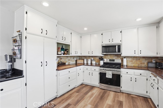 Detail Gallery Image 11 of 39 For 380 Highland Dr, Santa Maria,  CA 93455 - 3 Beds | 2 Baths