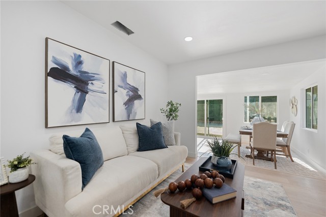 Detail Gallery Image 9 of 28 For 23832 La Rosa, Lake Forest,  CA 92630 - 4 Beds | 2 Baths