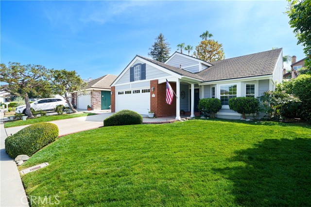 Detail Gallery Image 2 of 40 For 24772 Weyburn, Laguna Hills,  CA 92653 - 4 Beds | 2/1 Baths