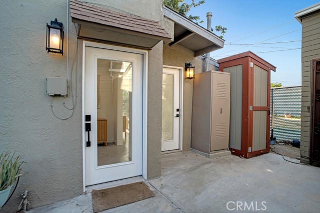 Detail Gallery Image 16 of 37 For 3031 4th Ave, Los Angeles,  CA 90018 - 6 Beds | 4/1 Baths