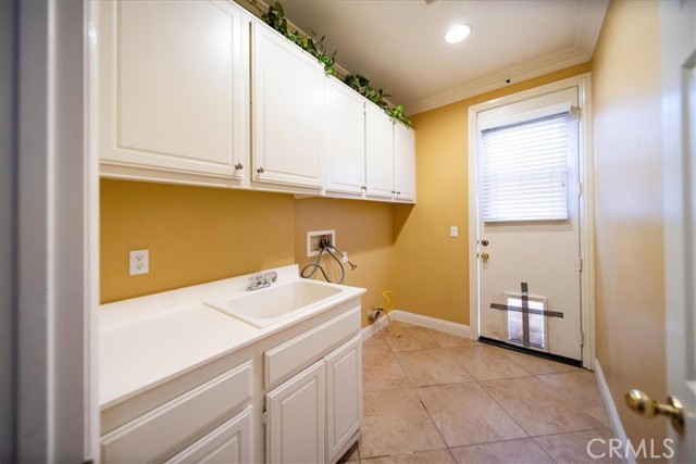 Detail Gallery Image 23 of 52 For 36071 Horseshoe Ct, Wildomar,  CA 92595 - 5 Beds | 3 Baths