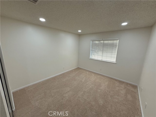 Detail Gallery Image 12 of 33 For 15332 Tuscola Rd, Apple Valley,  CA 92307 - – Beds | – Baths