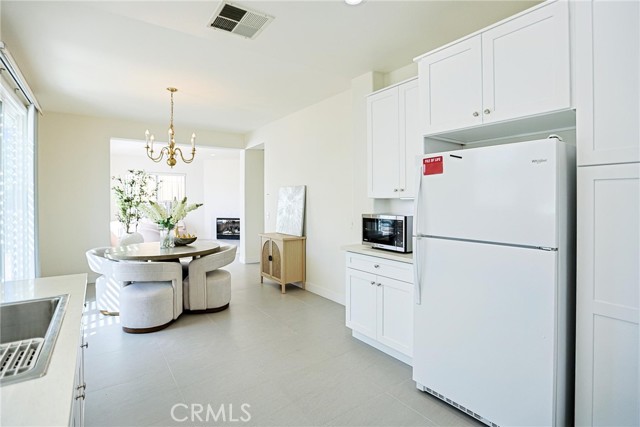 Detail Gallery Image 21 of 49 For 12892 Abbey Rd, Garden Grove,  CA 92843 - 4 Beds | 2/1 Baths