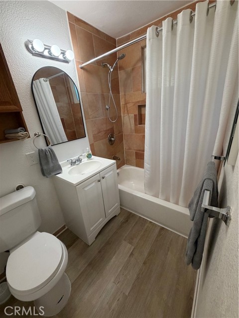 Detail Gallery Image 4 of 4 For 2008 Griffin Ave, Los Angeles,  CA 90031 - 1 Beds | 1 Baths