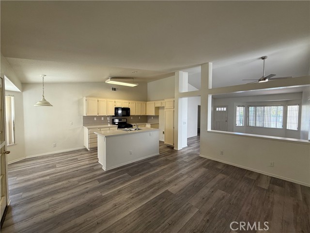 Detail Gallery Image 7 of 24 For 794 Lexington St, Hemet,  CA 92545 - 3 Beds | 2 Baths