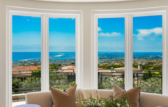 Detail Gallery Image 32 of 66 For 22 Pelican Crest Dr, Newport Coast,  CA 92657 - 5 Beds | 7/1 Baths