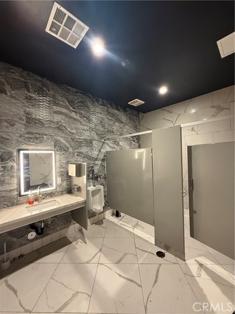 9822 Bolsa Avenue, Westminster CA: https://media.crmls.org/medias/ecdfce88-7459-4536-b170-c32bd7298480.jpg