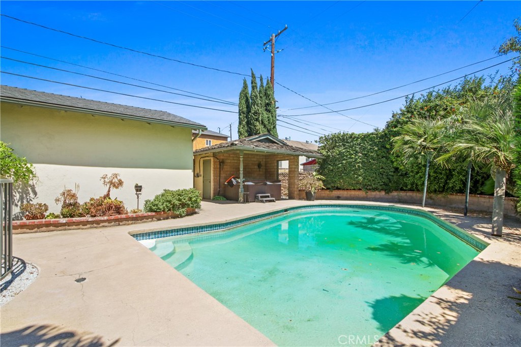 MLS #OC25222224 image #25