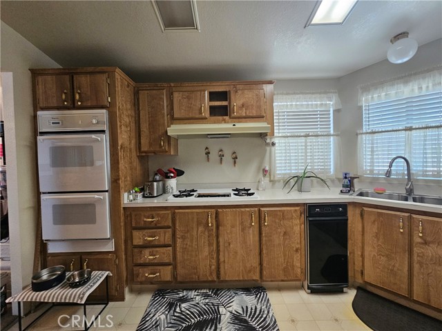 Detail Gallery Image 5 of 18 For 12221 Oasis Rd, Pinon Hills,  CA 92372 - 3 Beds | 2 Baths