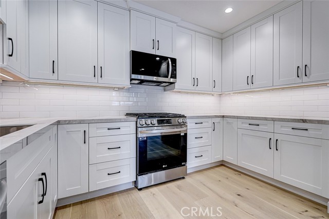 641 S Gertruda Avenue, Redondo Beach CA: https://media.crmls.org/medias/ece04cb5-7088-4935-9cbe-07fefab0c306.jpg