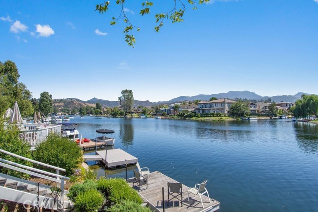 Detail Gallery Image 15 of 21 For 32144 Beachfront Ln, Westlake Village,  CA 91361 - 3 Beds | 2 Baths