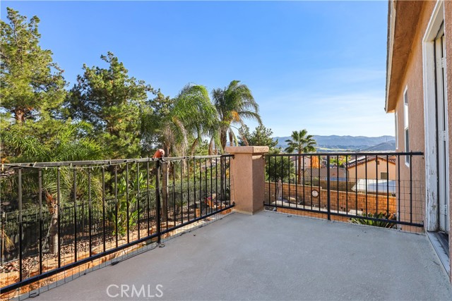 Detail Gallery Image 25 of 72 For 29724 Castlebury, Castaic,  CA 91384 - 4 Beds | 3 Baths