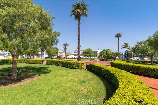 Detail Gallery Image 48 of 67 For 103 Ravenna Dr #23,  Long Beach,  CA 90803 - 2 Beds | 2 Baths