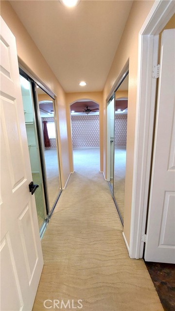 21107 Oakleaf Canyon Drive, Newhall CA: https://media.crmls.org/medias/ece14dac-9ecf-4481-81b9-1cc850b2558f.jpg