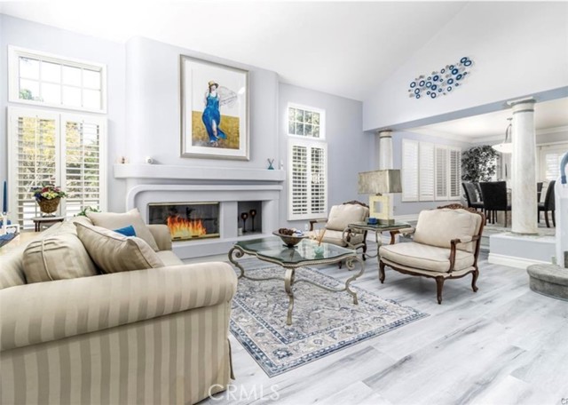24588 Ebelden Avenue, Newhall CA: https://media.crmls.org/medias/ece1d33f-d4ea-4299-92b5-6a1c2f85dd26.jpg