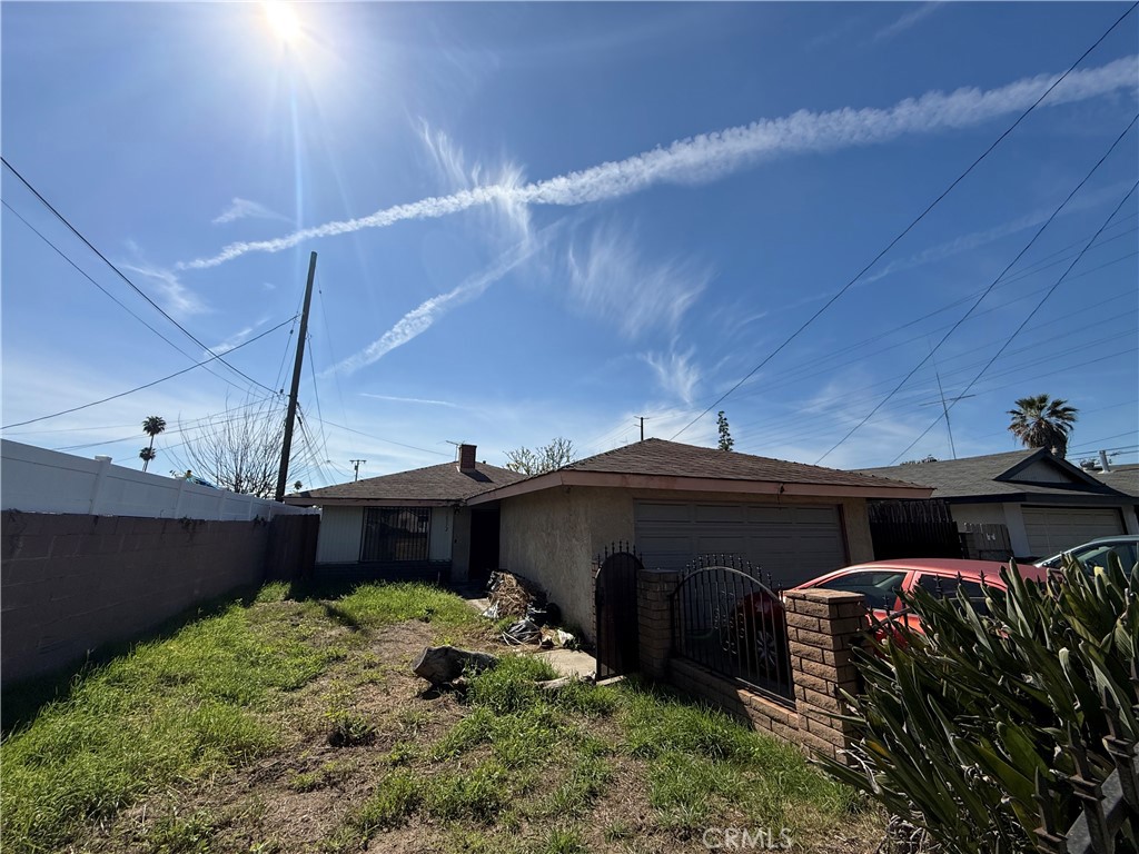 16512 E Cypress Street