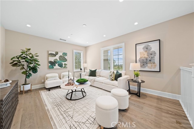 100 Viano, Irvine CA: https://media.crmls.org/medias/ece1f64a-a34e-44f4-97bc-1b2700950cf2.jpg