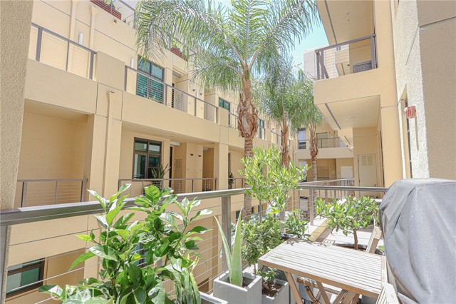 Detail Gallery Image 33 of 75 For 133 the Promenade #334,  Long Beach,  CA 90802 - 1 Beds | 1 Baths
