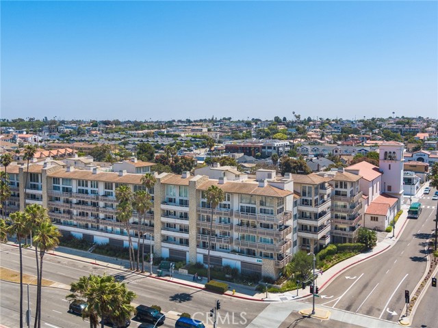 230 Catalina Avenue, Redondo Beach, California 90277, 3 Bedrooms Bedrooms, ,2 BathroomsBathrooms,Residential,Sold,Catalina,SB22137995