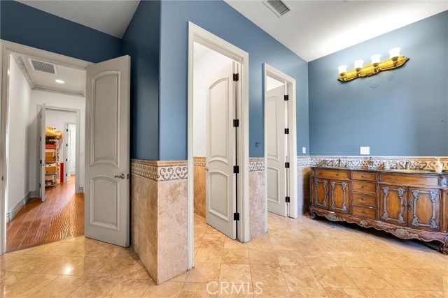 22349 Dolorosa Street, Woodland Hills CA: https://media.crmls.org/medias/ece2e3d3-7def-41f3-b111-95fe6eb70c25.jpg