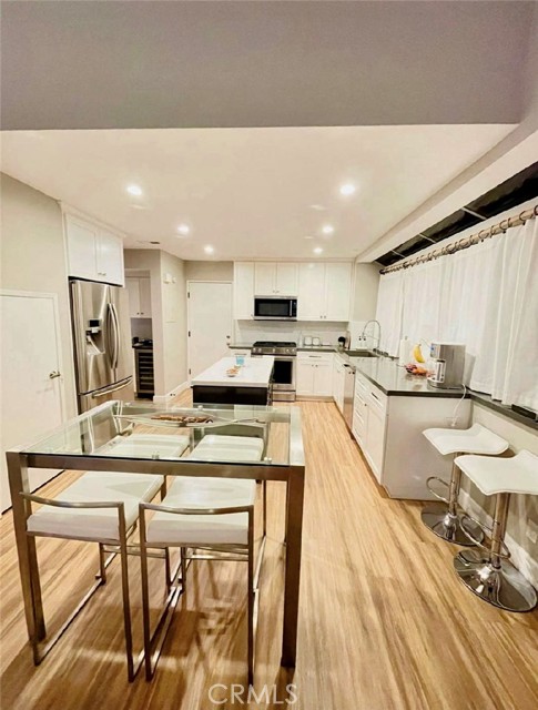 21192 Sierra Ridge, Lake Forest CA: https://media.crmls.org/medias/ece315b2-806b-4202-818d-6dd1e916ac8f.jpg