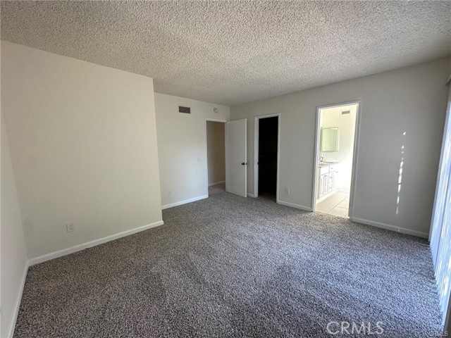 Detail Gallery Image 12 of 22 For 44204 Foxton Ave, Lancaster,  CA 93535 - 4 Beds | 2 Baths