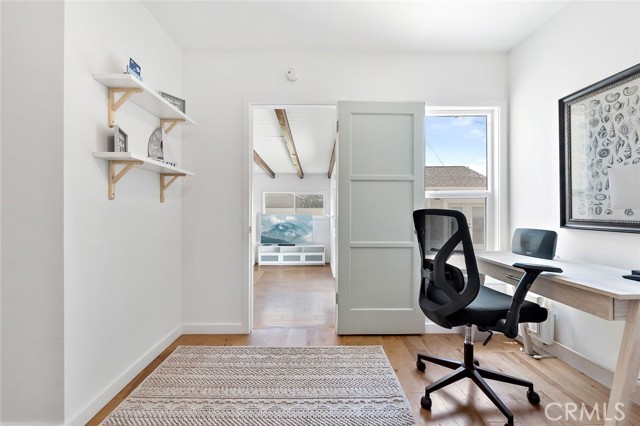 6202 Arbor Road, Lakewood CA: https://media.crmls.org/medias/ece384f7-24a9-4eb1-952b-4929fabc157c.jpg