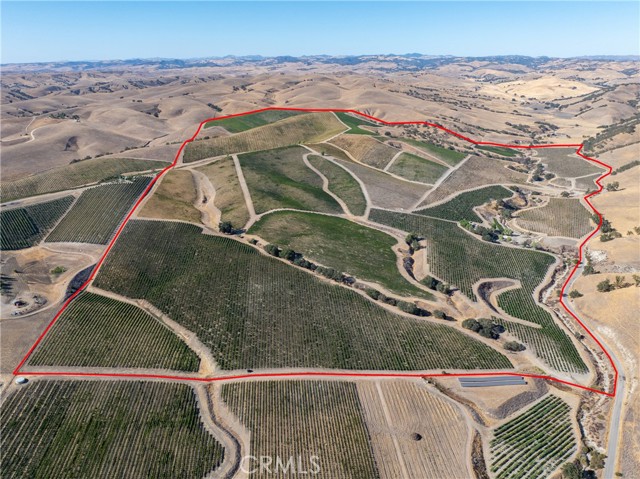 5790 Hog Canyon Road, San Miguel CA: https://media.crmls.org/medias/ece441ff-bc4e-4696-a685-4523de107530.jpg